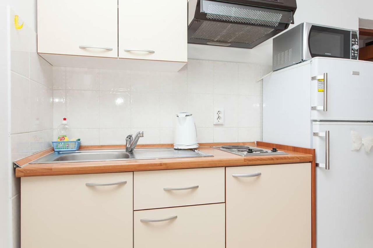 Sunny Apartment Valbandon Fažana Extérieur photo