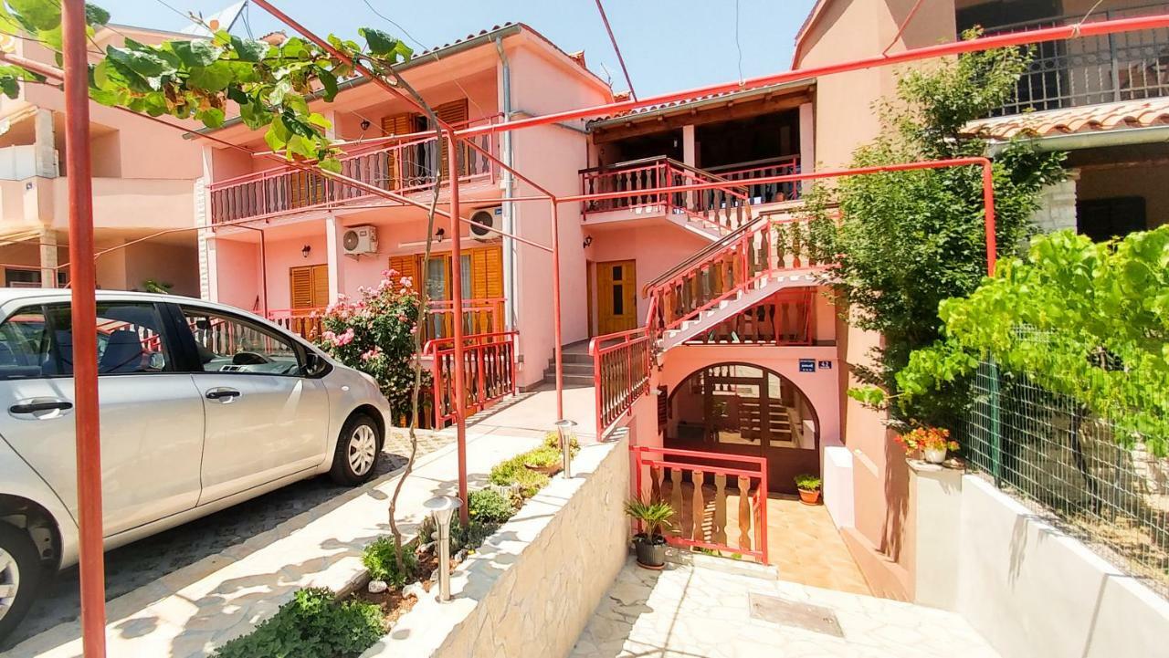 Sunny Apartment Valbandon Fažana Extérieur photo